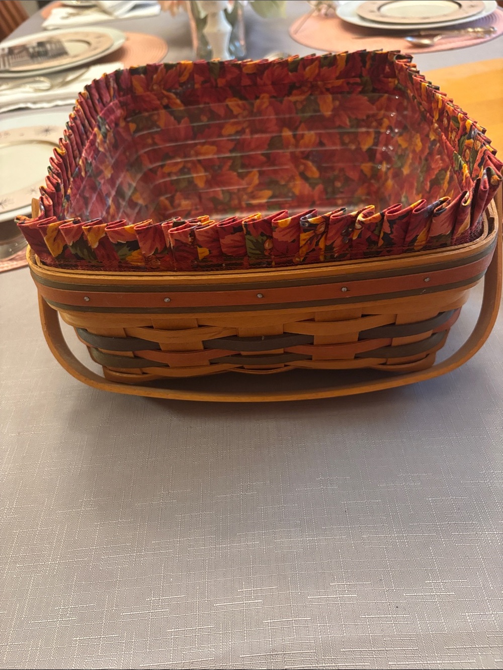 Longaberger 1997 Shades of Autumn Bountiful Harvest Basket.